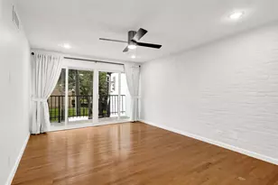 7 Briar Dale Ct, Houston, TX 77027 - Photo 16