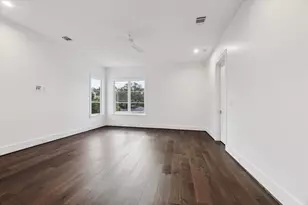 3011 Deal St, Houston, TX 77025 - Photo 32