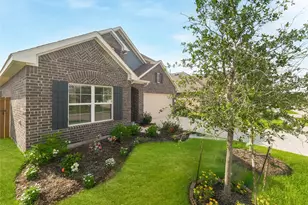 8634 Jetty Glen Dr, Cypress, TX 77433 - Photo 2