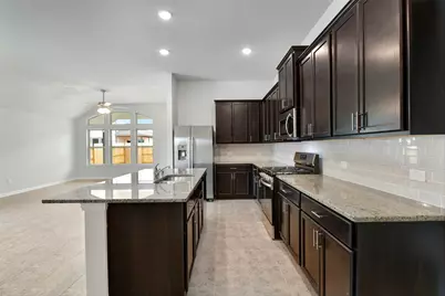 2207 Villa Flora Lane, Friendswood, TX 77546 - Photo 6