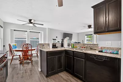 14986 Crockett Road, Willis, TX 77378 - Photo 4