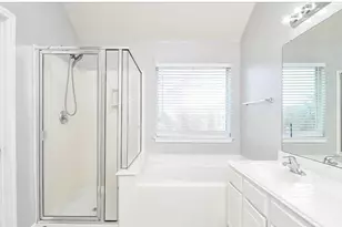 13034 Sandhill Park Ln, Houston, TX 77044 - Photo 10