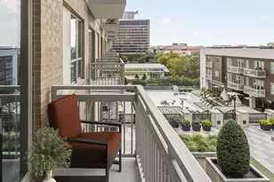 2727 Travis St, Houston, TX 77006 - Photo 16