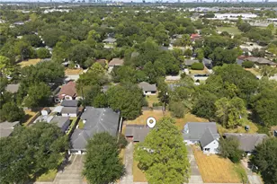 4022 Woodhaven St, Houston, TX 77025 - Photo 16