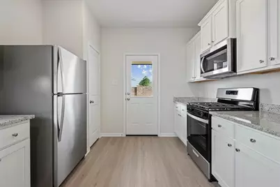 8939 New Jade Drive, Iowa Colony, TX 77583 - Photo 4