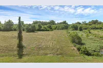 22810 Pittman Drive, Angleton, TX 77515 - Photo 4