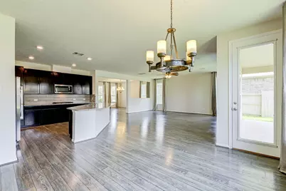 15623 Hanover Breeze Lane, Houston, TX 77044 - Photo 8