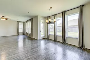 15623 Hanover Breeze Ln, Houston, TX 77044 - Photo 6