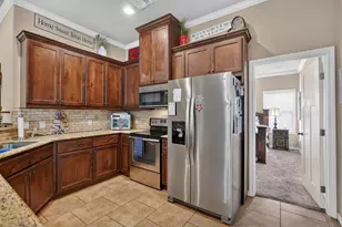 4001 Golden Eagle Dr, Bryan, TX 77808 - Photo 6