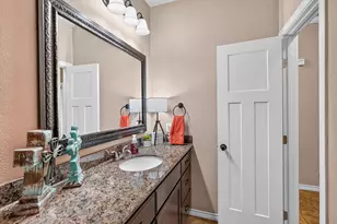 4001 Golden Eagle Dr, Bryan, TX 77808 - Photo 18