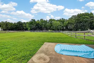 4001 Golden Eagle Dr, Bryan, TX 77808 - Photo 26