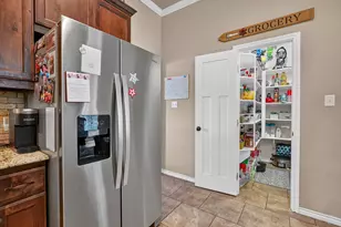 4001 Golden Eagle Dr, Bryan, TX 77808 - Photo 8