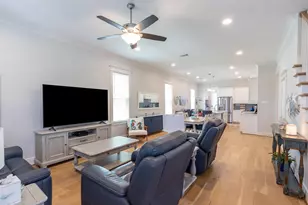 6 Hammock Trail, Galveston, TX 77554 - Photo 4