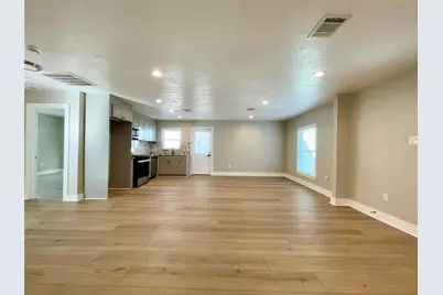 4504 Kingsbury Street, Houston, TX 77021 - Photo 4