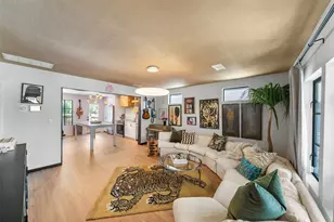 805 E 36th St, Houston, TX 77022 - Photo 6