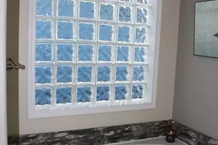 4 N Curlew St, La Marque, TX 77568 - Photo 24