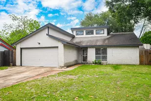 2406 Blue Mist Ct, Sugar Land, TX 77498 - Photo 2