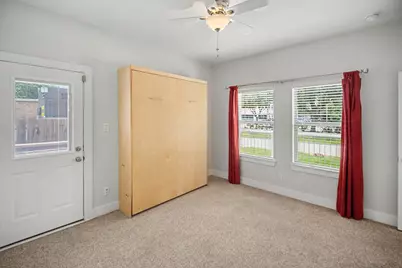 1744 W 25th Street, Houston, TX 77008 - Photo 10