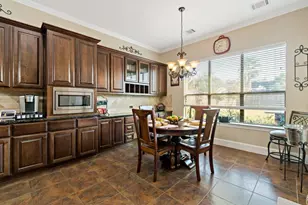 22 Waters Lake Blvd, Missouri City, TX 77459 - Photo 10