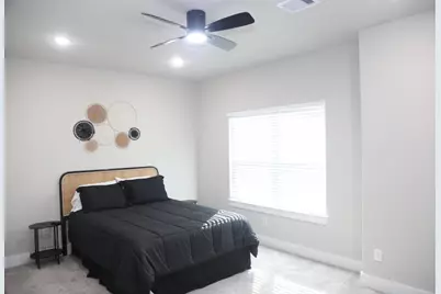 6834 Westover Street #A, Houston, TX 77087 - Photo 6