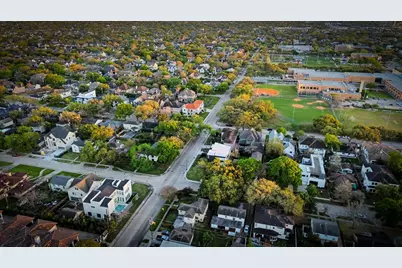3767 Bellefontaine Street, Houston, TX 77025 - Photo 48