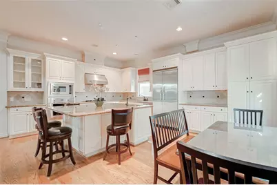 4623 Laurel Street, Bellaire, TX 77401 - Photo 14