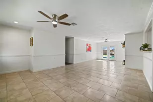1907 Dellore Ln, League City, TX 77573 - Photo 6