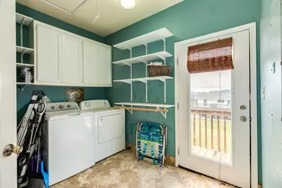306 Beach Drive, Surfside Beach, TX 77541 - Photo 20