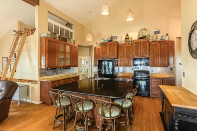 306 Beach Drive, Surfside Beach, TX 77541 - Photo 14