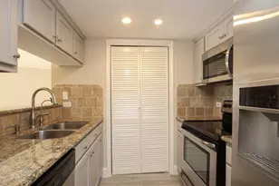 3525 Sage Rd, Houston, TX 77056 - Photo 10