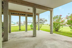 16700 Jamaica Beach Rd, Galveston, TX 77554 - Photo 18