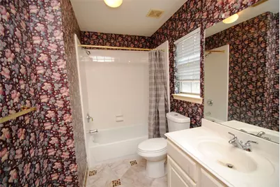 1803 Willow Lakes Drive, Sugar Land, TX 77479 - Photo 30