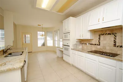 1803 Willow Lakes Drive, Sugar Land, TX 77479 - Photo 12