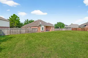 7031 Kendall Lake Ct, Richmond, TX 77407 - Photo 4
