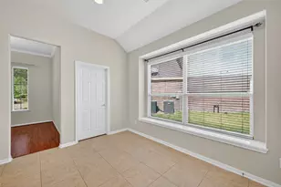 7031 Kendall Lake Ct, Richmond, TX 77407 - Photo 18