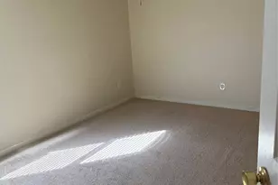 1330 Reedpoint Dr, Houston, TX 77090 - Photo 18
