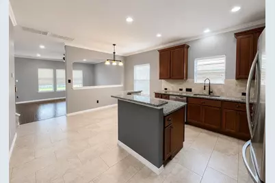 28547 Lockeridge Springs Drive, Spring, TX 77386 - Photo 4