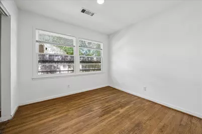 4022 Woodcraft Street, Houston, TX 77025 - Photo 8