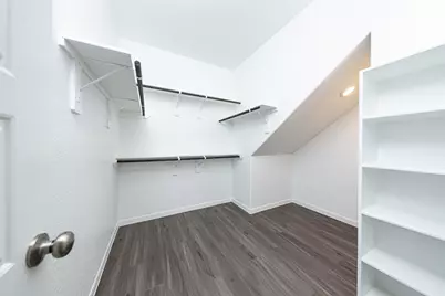 15639 Coneflower Hills Drive, Houston, TX 77090 - Photo 16