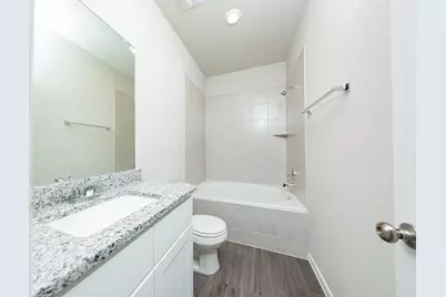 15639 Coneflower Hills Drive, Houston, TX 77090 - Photo 8