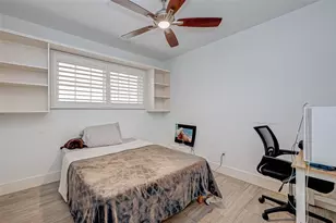 5027 Yarwell Dr, Houston, TX 77096 - Photo 34