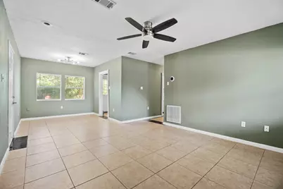 108 Bonita Avenue, Galveston, TX 77550 - Photo 4