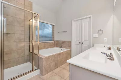 4406 Low Meadow Lane, Katy, TX 77493 - Photo 18