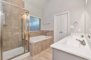4406 Low Meadow Ln, Katy, TX 77493 - Photo 18