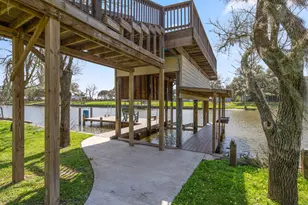 1225 Private Rd 652, Sargent, TX 77414 - Photo 40