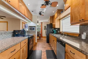 1225 Private Rd 652, Sargent, TX 77414 - Photo 22