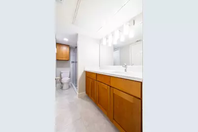 2750 Holly Hall Street #1711, Houston, TX 77054 - Photo 22