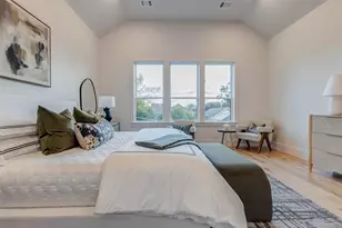 608 E 26th St, Houston, TX 77008 - Photo 30