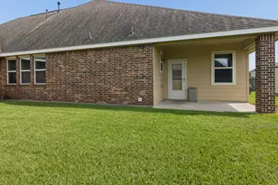 2148 Colonial St, Alvin, TX 77511 - Photo 24