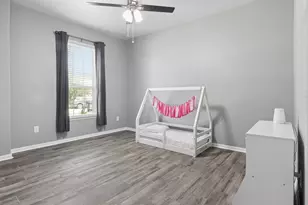 2148 Colonial St, Alvin, TX 77511 - Photo 22